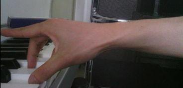 成人帮助排气的姿势视频,姿势视频详解